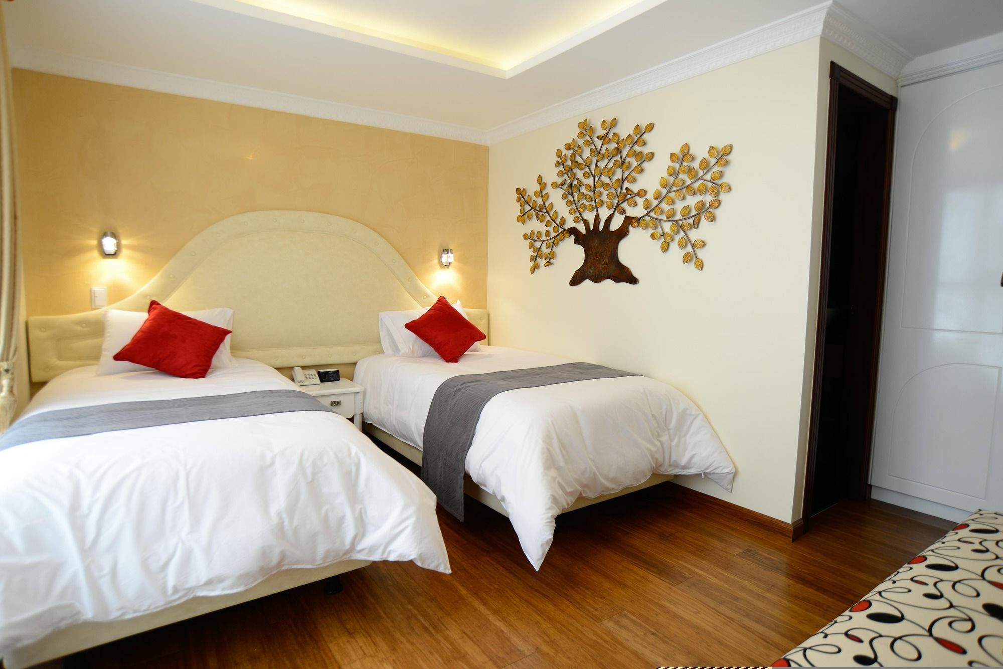 Marquiz Hotel Boutique Кито Экстерьер фото