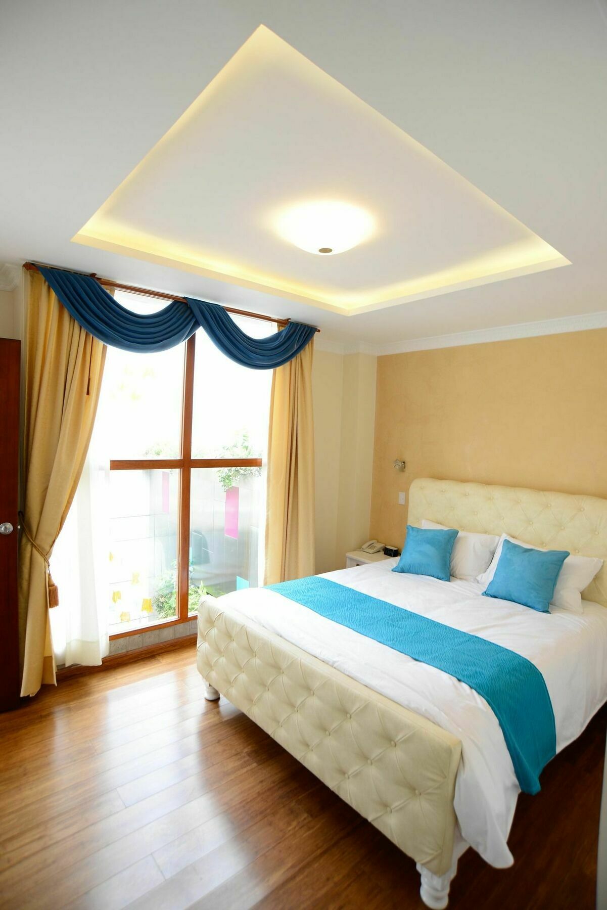 Marquiz Hotel Boutique Кито Экстерьер фото