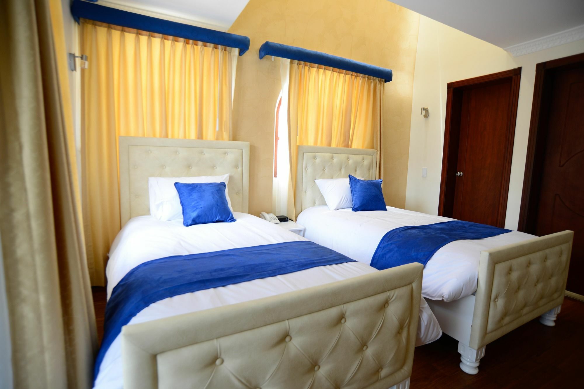 Marquiz Hotel Boutique Кито Экстерьер фото